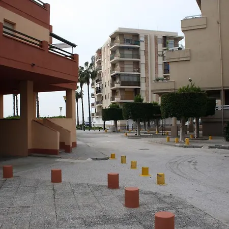 Casa Paseo Maritimo 28 *